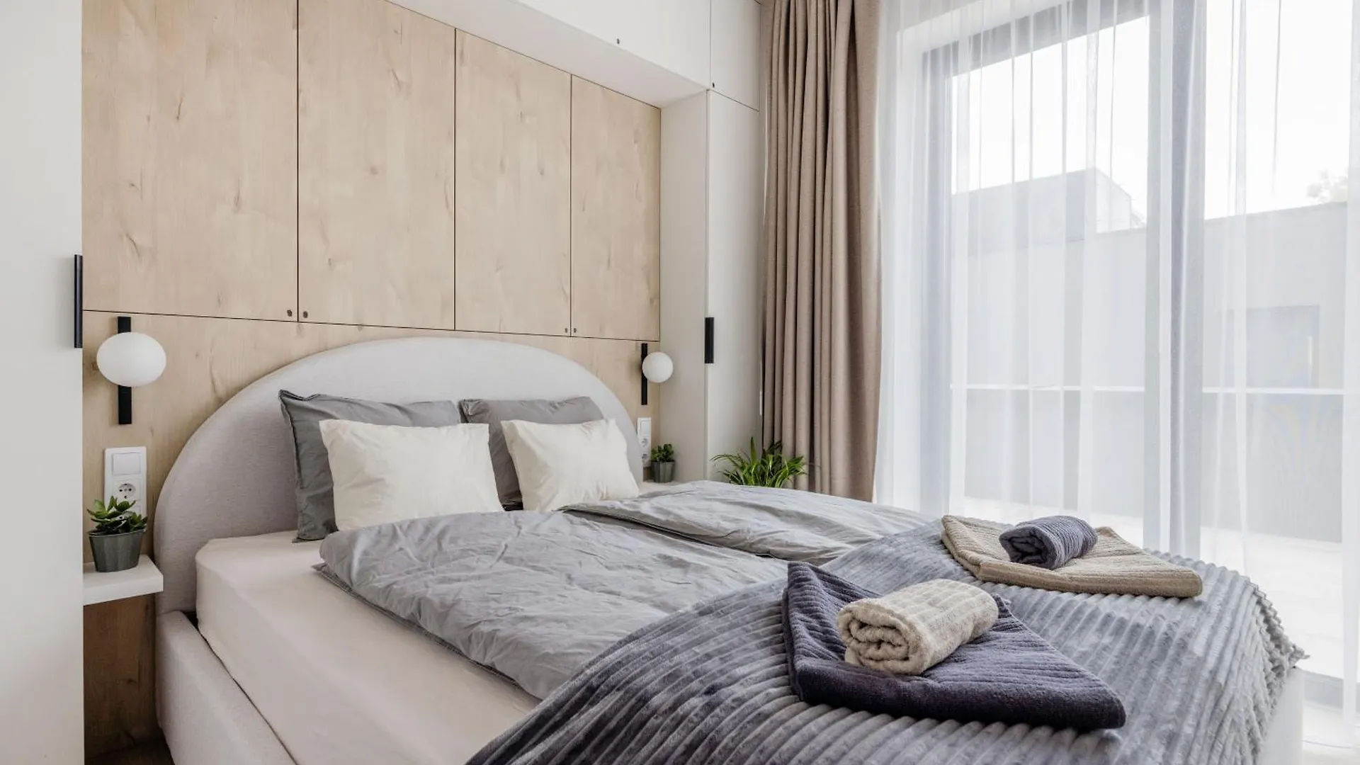 Appartamento Penthouse With City View And Parking For Two Budapest Ungheria